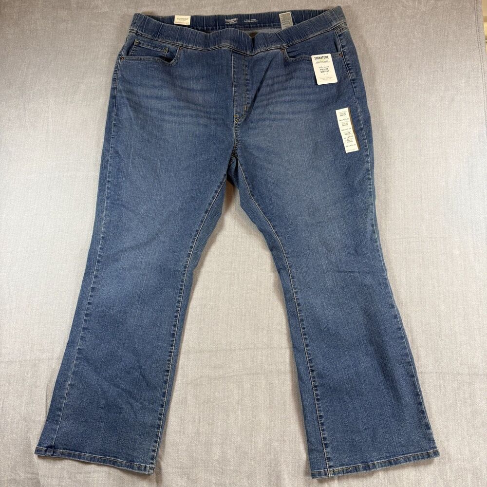 Levis Signature Gold Womens Totally Shaping Pull-On Bootcut 24S Jeans 37x30 NWT